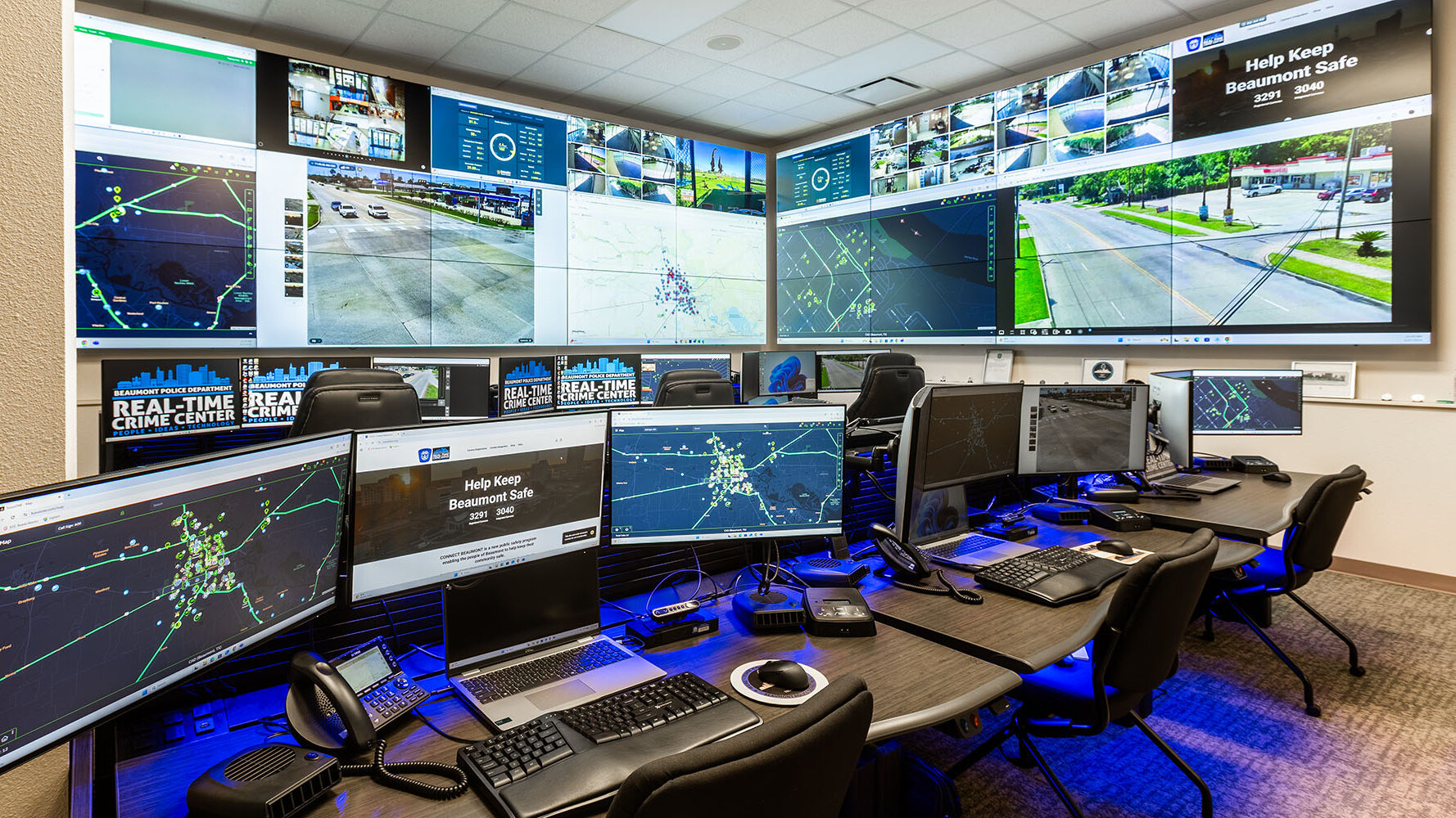 command center operator workstation